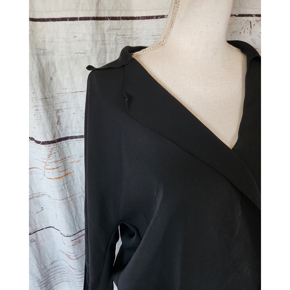 Babaton Aritzia Black Draped 
Long Sleeve Blouse Size Small - Picture 4 of 6